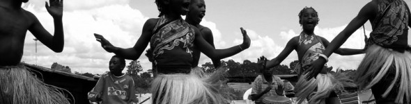 Pefromance-at-a-Maji-Mazuri-youth-concert-about-disability